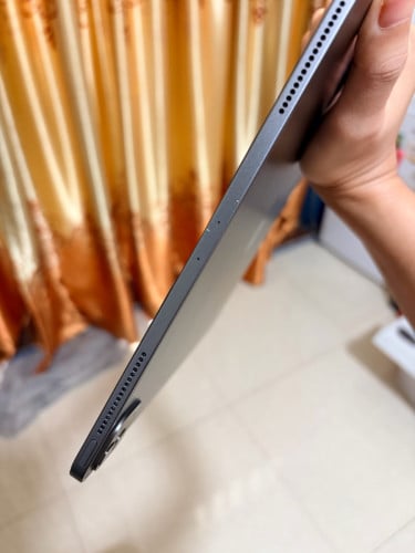 iPad Pro 12.9 (2020) 128GB - 99%