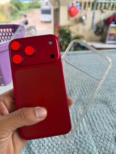 IPhone 11 up 17 Pro 64GB តួ​ស្អាត​99%
