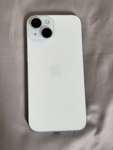 iPhone 15 code CH no camera