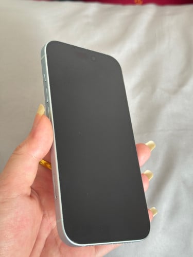 iPhone 15 code CH no camera
