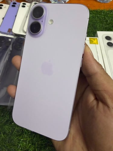 iPhone 17