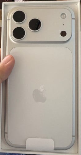 iPhone 17 Pro Max 2T White Silver ZA