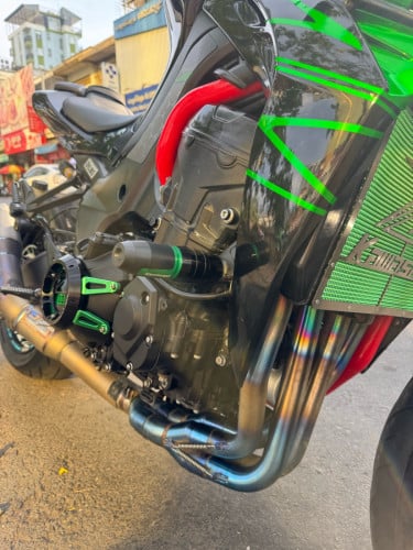Kawasaki z1000 R edition