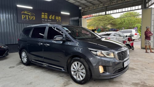 KIA CARNIVAL 2015 Half Full ពណ៍ប្រផេះ