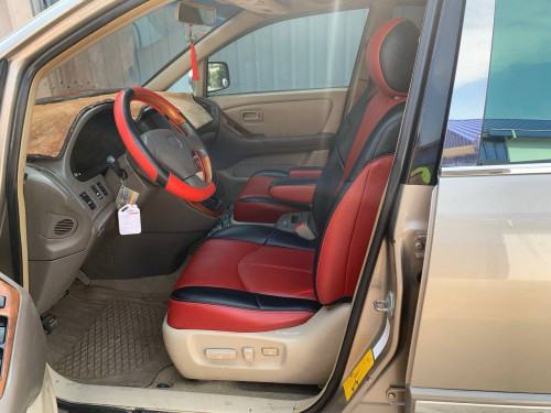 Lexus RX300/2000/ប៉ុង2ហ្កាសរួចឡានស្អាតឯកសារគ្រប់