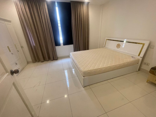 Link A for rent in Borey Chip Mong land sensok Aeon2 price 1000$ negotiable full furnish