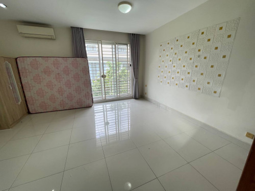 Link house for rent near Aeon2 mall