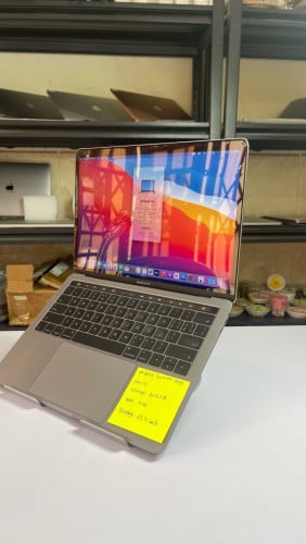 MacBook Pro year 2017 TouchBar Gray