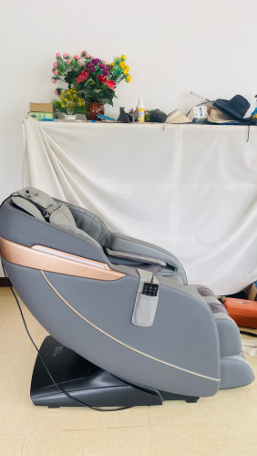 Massage chair 2023