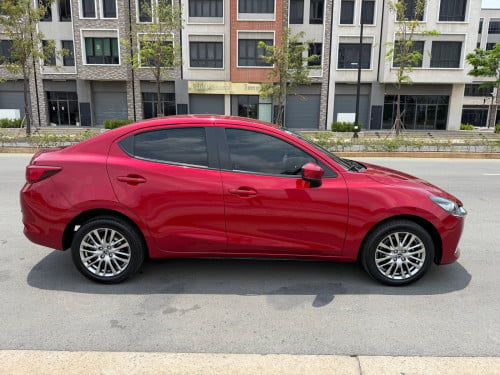 Mazda 2 Full option 2021 ម្ចាស់ផ្ទាល់ ថ្នាំហ្សុីនមួយជុំ