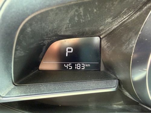 Mazda 2 Full option 2021 ម្ចាស់ផ្ទាល់ ថ្នាំហ្សុីនមួយជុំ