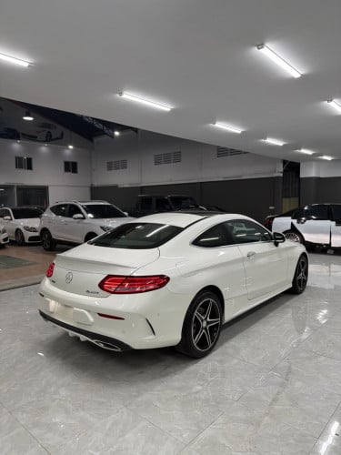 Mercedes Benz C-Coupe 2017 Full Option