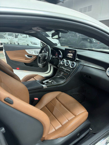 Mercedes Benz C-Coupe 2017 Full Option