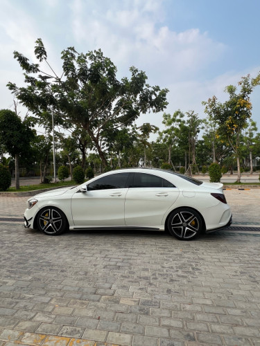 Mercedes CLA 45 AMG