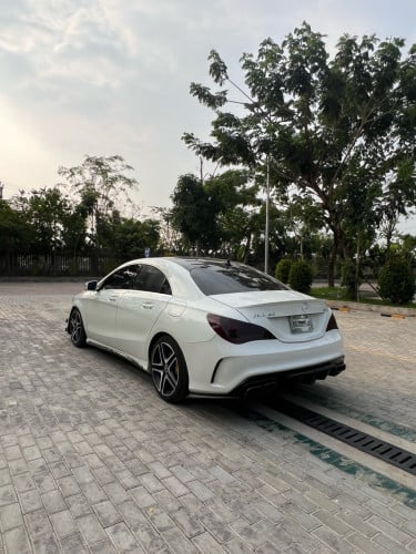 Mercedes CLA 45 AMG