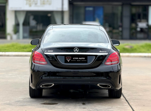 MERCEDESBENZ_C300_2015_AMG