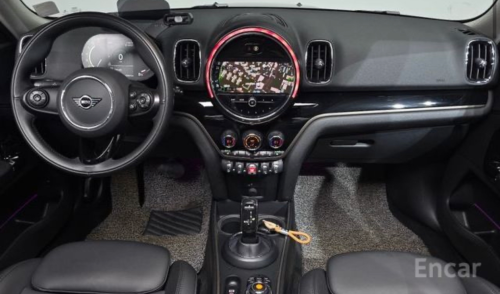 Mini Cooper Countryman HIGH 2021