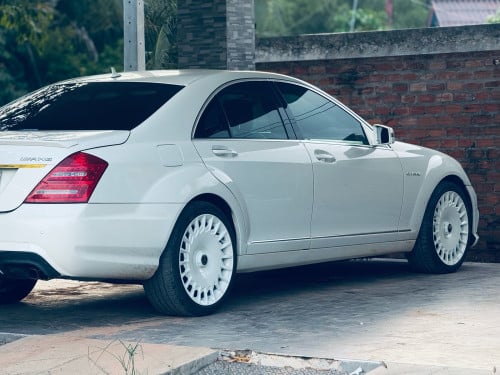 Nice car អាចវ៉ៃដូរឡានបាន
