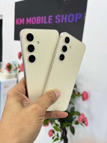 SAMSUNG GALAXY S24