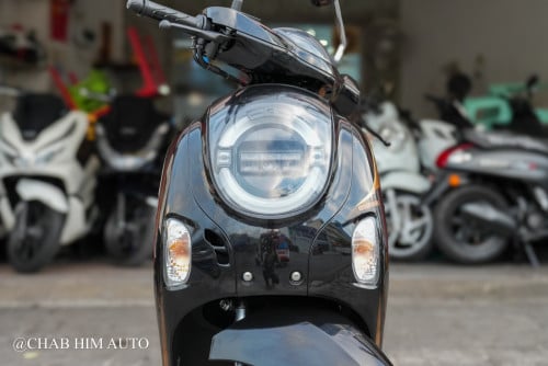 Scoopy025         95%