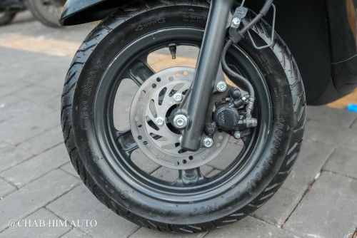 Scoopy025         95%