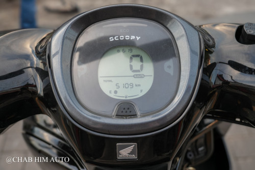 Scoopy025         95%