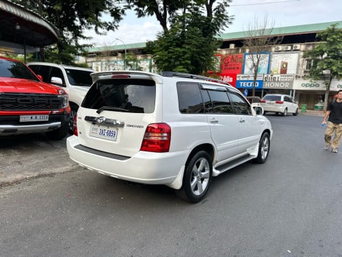 Toyota Highlander 03 p1