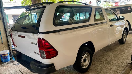 Toyota hilux Revo 2020 លេខដៃ 1បាំង Urgent Sale!!!
