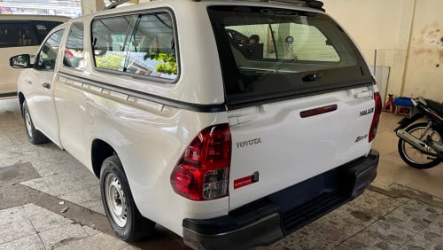 Toyota hilux Revo 2020 លេខដៃ 1បាំង Urgent Sale!!!