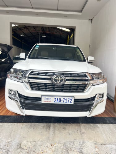 Toyota Langruser full option year 2008 op21