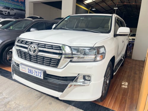 Toyota Langruser full option year 2008 op21