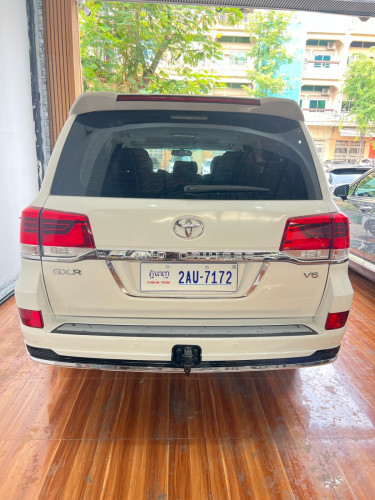 Toyota Langruser full option year 2008 op21