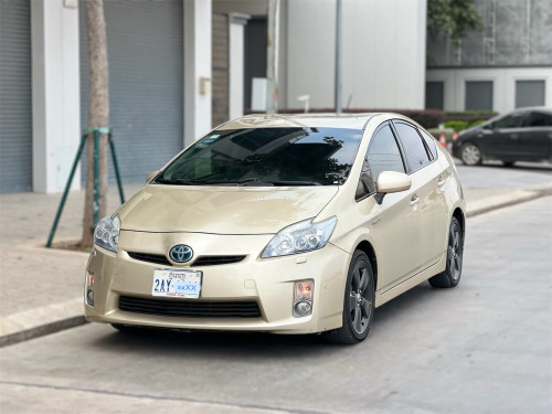 Toyota prius 2010 option 5 advance