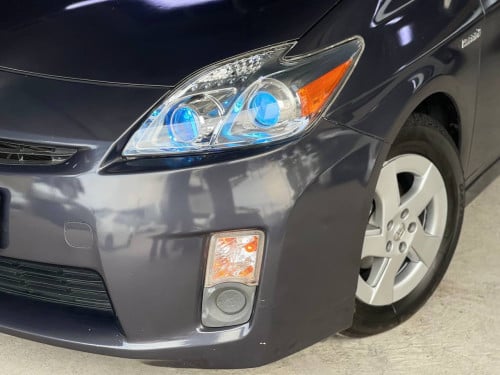 Toyota Prius 2011 option 4 Solar ទេីបតែចូលស្តុកថ្មី តម្លៃល្អ បង់រំលស់សិក្សា១៥នាទីដកឡាន