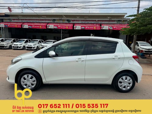 Toyota Vitz 2013 Smart key 🗝️