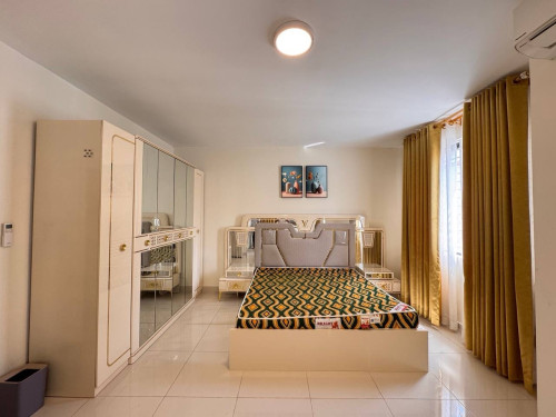Twin Villa for rent in Borey Peng Houth Boeng snor price 1500$ negotiable full furnish