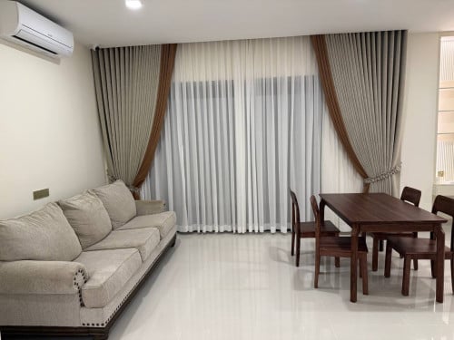 Twin Villa for rent in Borey Peng Houth Boeng snor price 2000$ negotiable full furnish