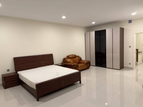 Twin Villa for rent in Borey Peng Houth Boeng snor price 2000$ negotiable full furnish