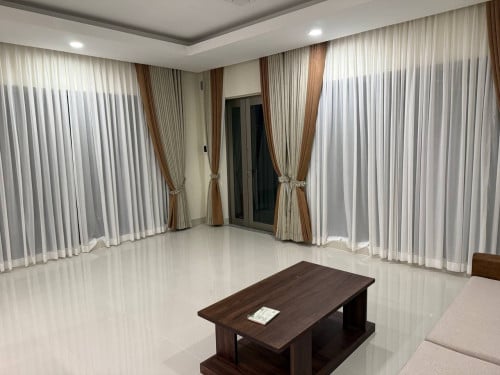 Twin Villa for rent in Borey Peng Houth Boeng snor price 2000$ negotiable full furnish