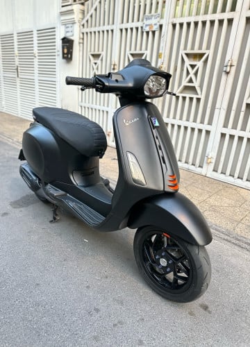 Vespa Sprints150 ឆ្នាំ2024 គ្រឿងលេងច្រឿន