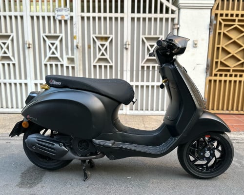 Vespa Sprints150 ឆ្នាំ2024 គ្រឿងលេងច្រឿន