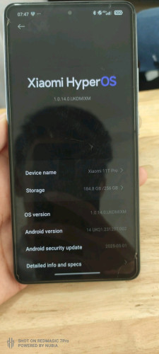 Xiaomi mi 11T pro បែកខ្នង
