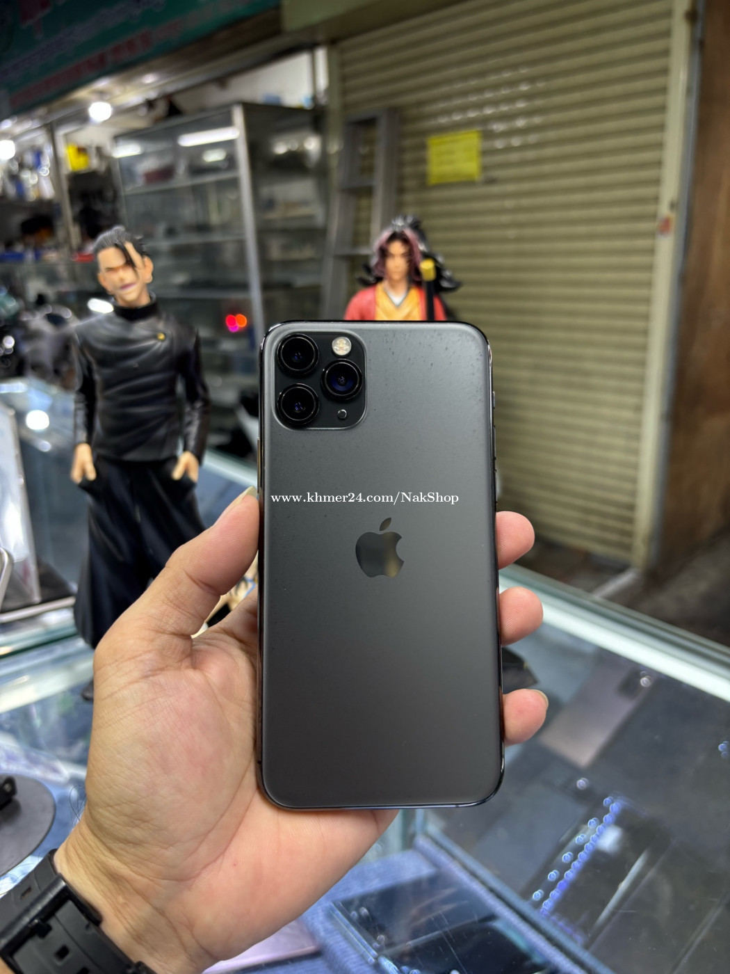 Iphone11Proតូច 64G Sim2 eSIM ម៉ាសុីនសានុំស្រុីន សឹកថាច់