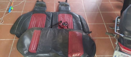 លក់ស្រោមពូកឡានមួយឈុត