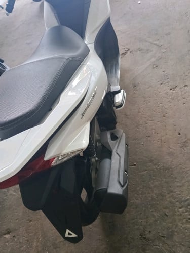 ម៉ូតូលក់