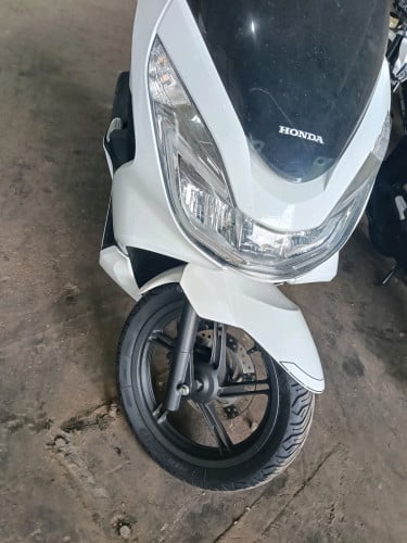 ម៉ូតូលក់