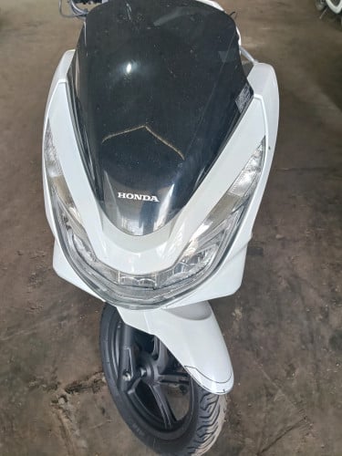 ម៉ូតូលក់