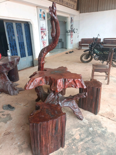 តុ ធ្នុង ធម្មជាតិ