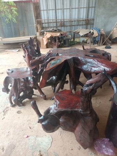 តុ ធ្នុង ធម្មជាតិ
