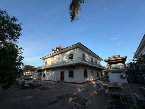ផ្ទលក់